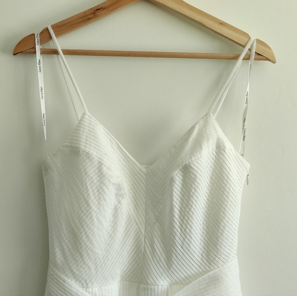 CALVIN KLEIN White Strappy A-line V-Neck Pleated Cocktail Dress Size Small - Picture 14 of 14